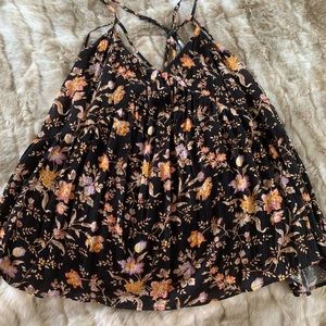 ⭐️⭐️AE FLORAL CROP TOP AND MATCHING MAXI SKIRT